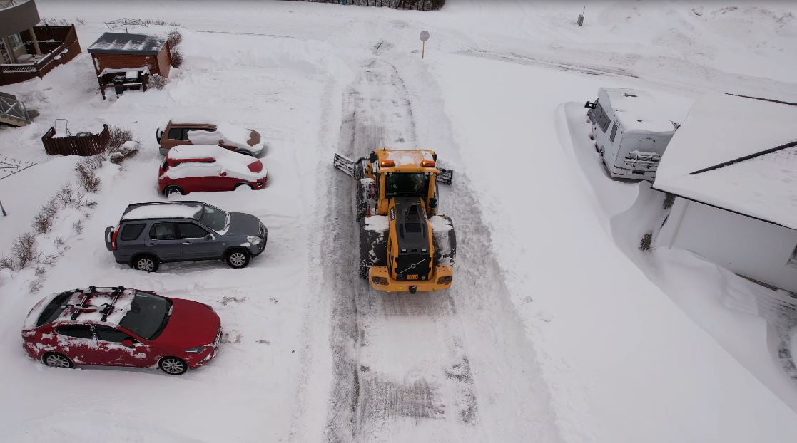 plowing_snow_in_franklin_wi